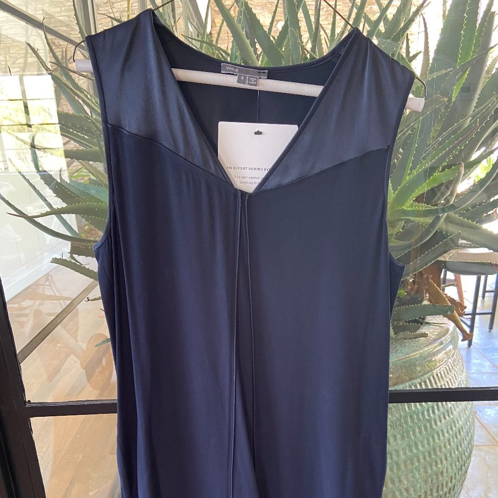 Vince navy tunic/dress size Small